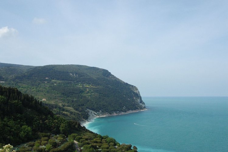 Sirolo: Parco Naturale del Conero